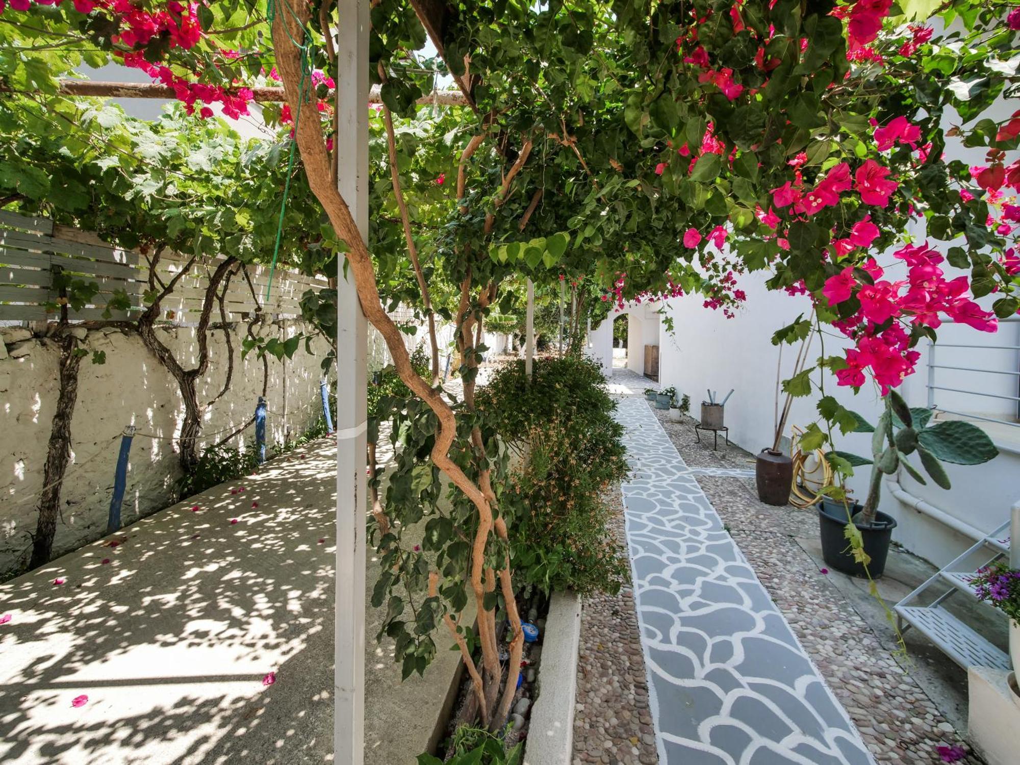 Orchard Retreat Aparthotel Himare Luaran gambar